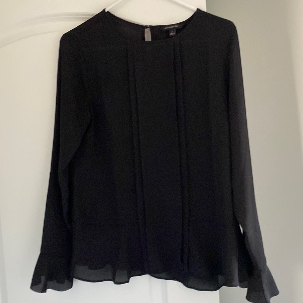 Banana Republic peplum blouse with flounce sleeves size small